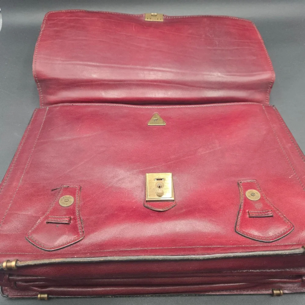 Vintage Renwick Burgundy Leather Briefcase Accordion Messenger Bag Brass